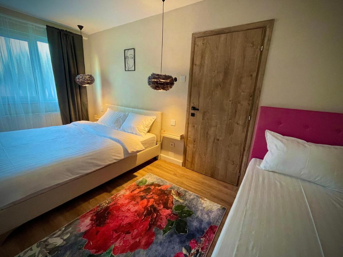 Best Place To Stay-Self Check In-24H Решица Екстериор снимка