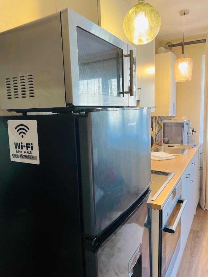 Best Place To Stay-Self Check In-24H Решица Екстериор снимка